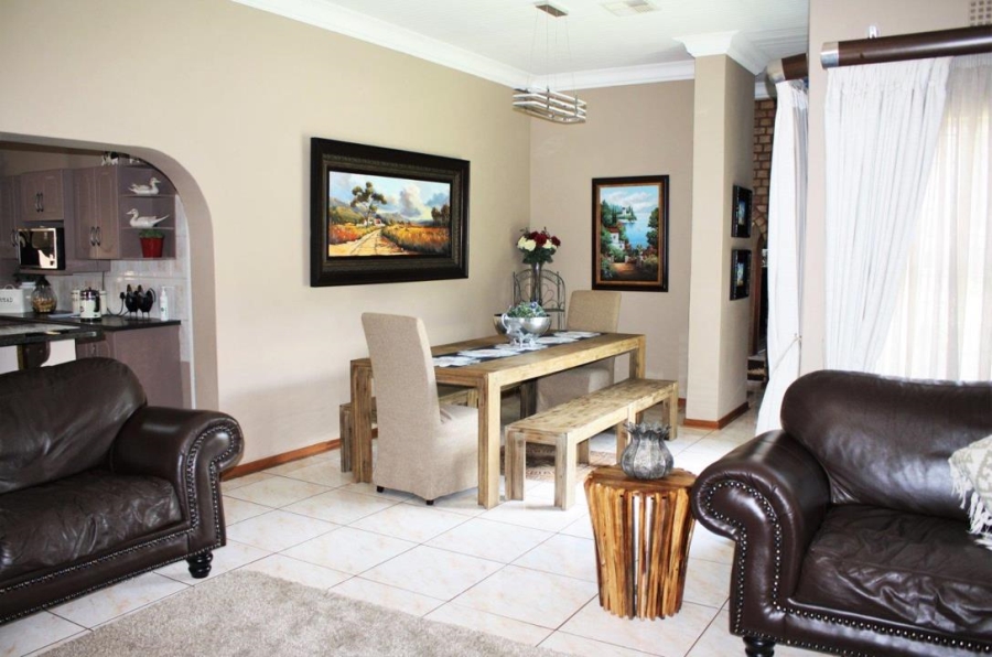 4 Bedroom Property for Sale in Royldene Northern Cape